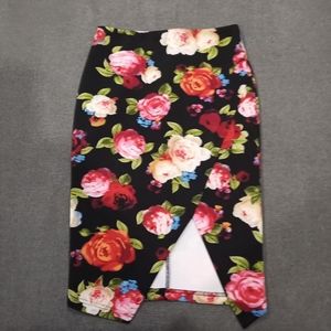 Floral Guess Pencil Skirt